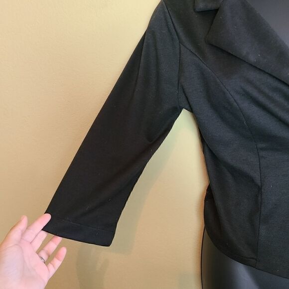 NWOT Deb Lace Blazer   - Picture 3 of 8